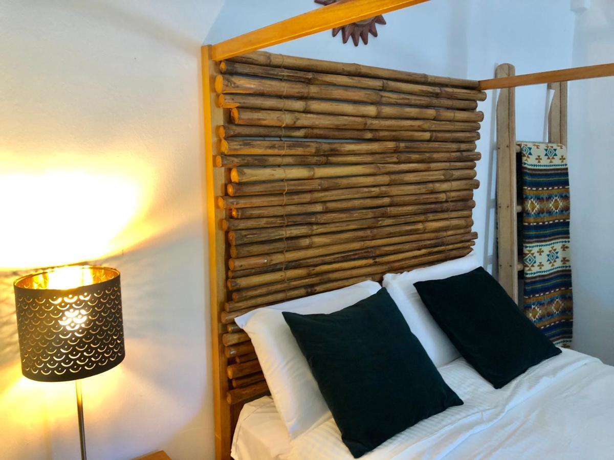Nautilus Lodge Puerto López 외부 사진
