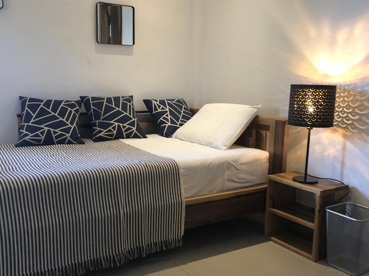 Nautilus Lodge Puerto López 외부 사진