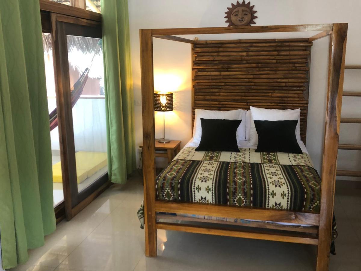 Nautilus Lodge Puerto López 외부 사진
