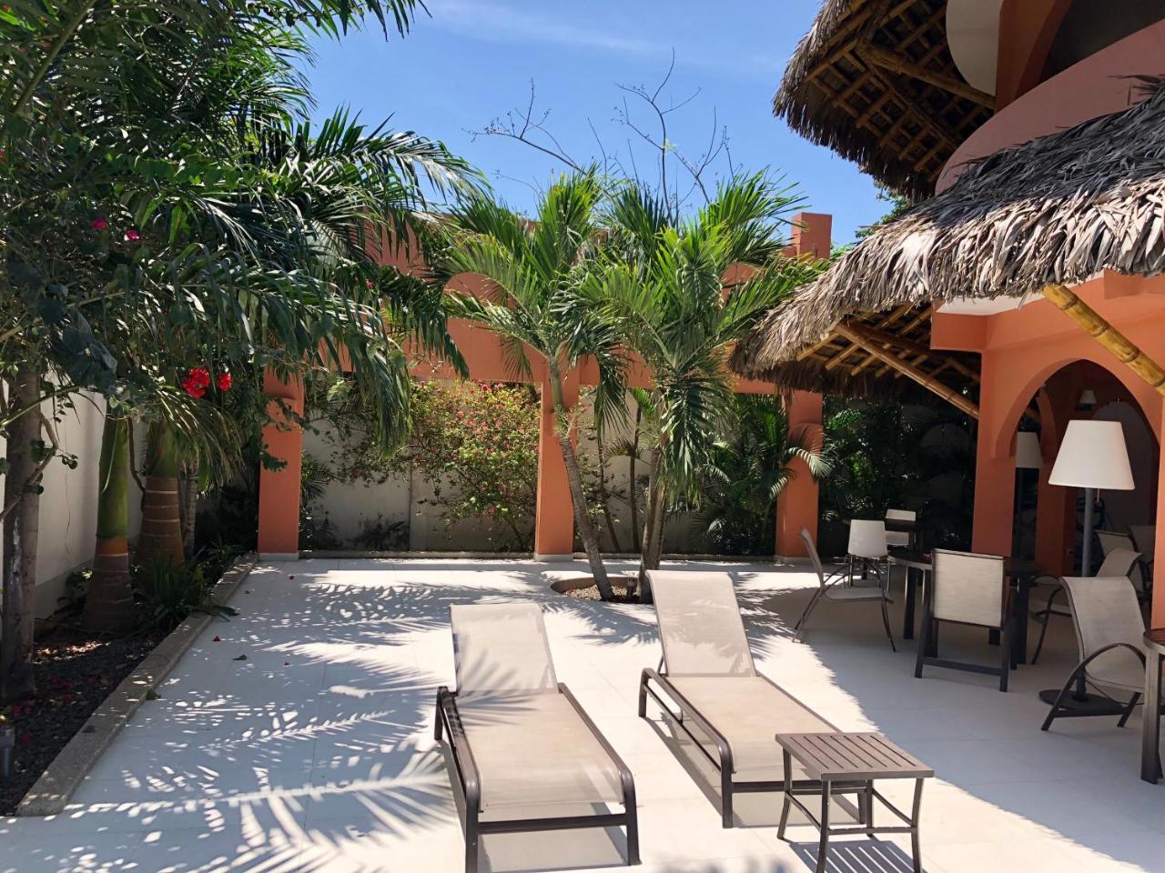 Nautilus Lodge Puerto López 외부 사진