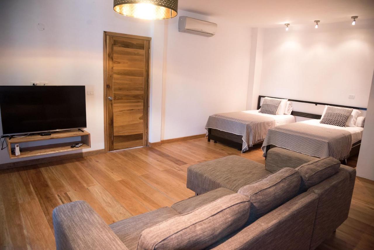 Nautilus Lodge Puerto López 외부 사진